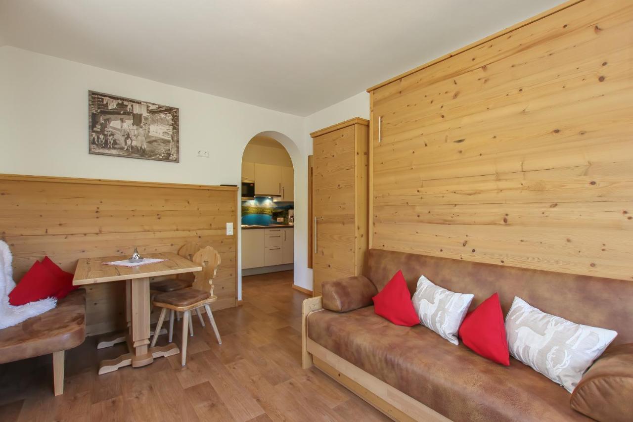 Apartamento Landhaus Hinterglemm Saalbach-Hinterglemm Exterior foto