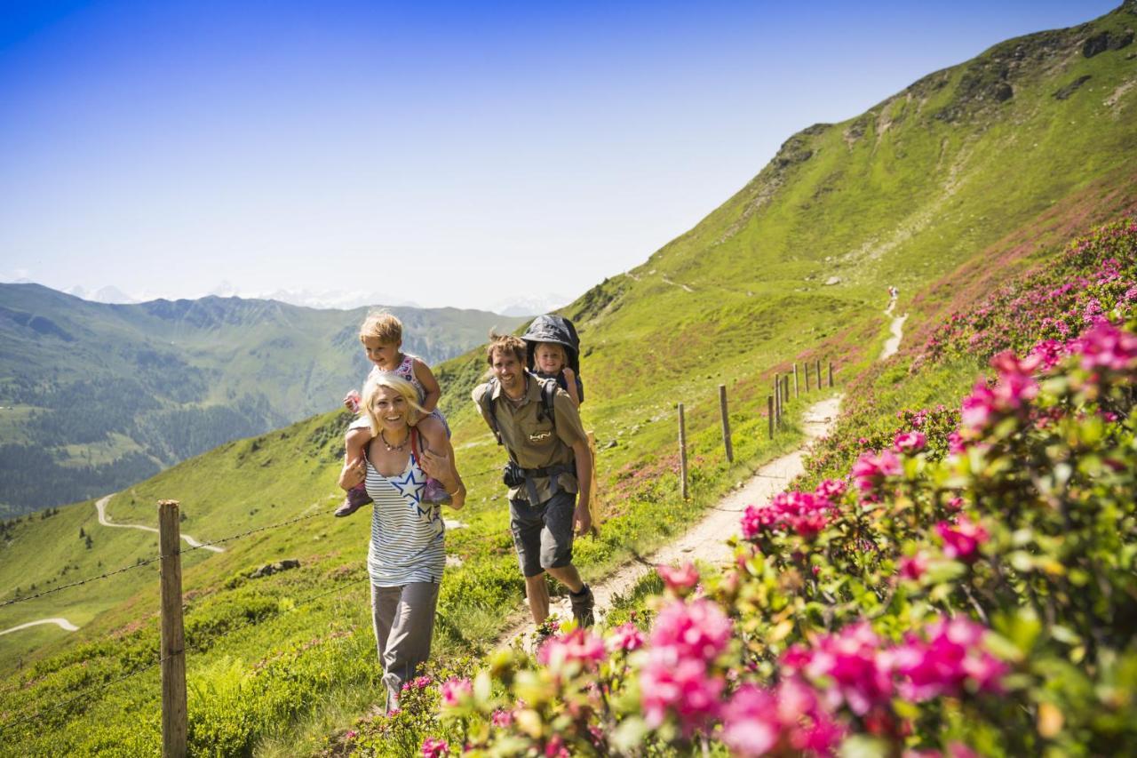 Apartamento Landhaus Hinterglemm Saalbach-Hinterglemm Exterior foto