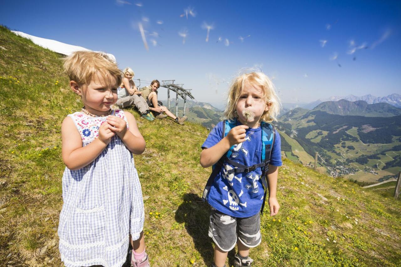 Apartamento Landhaus Hinterglemm Saalbach-Hinterglemm Exterior foto